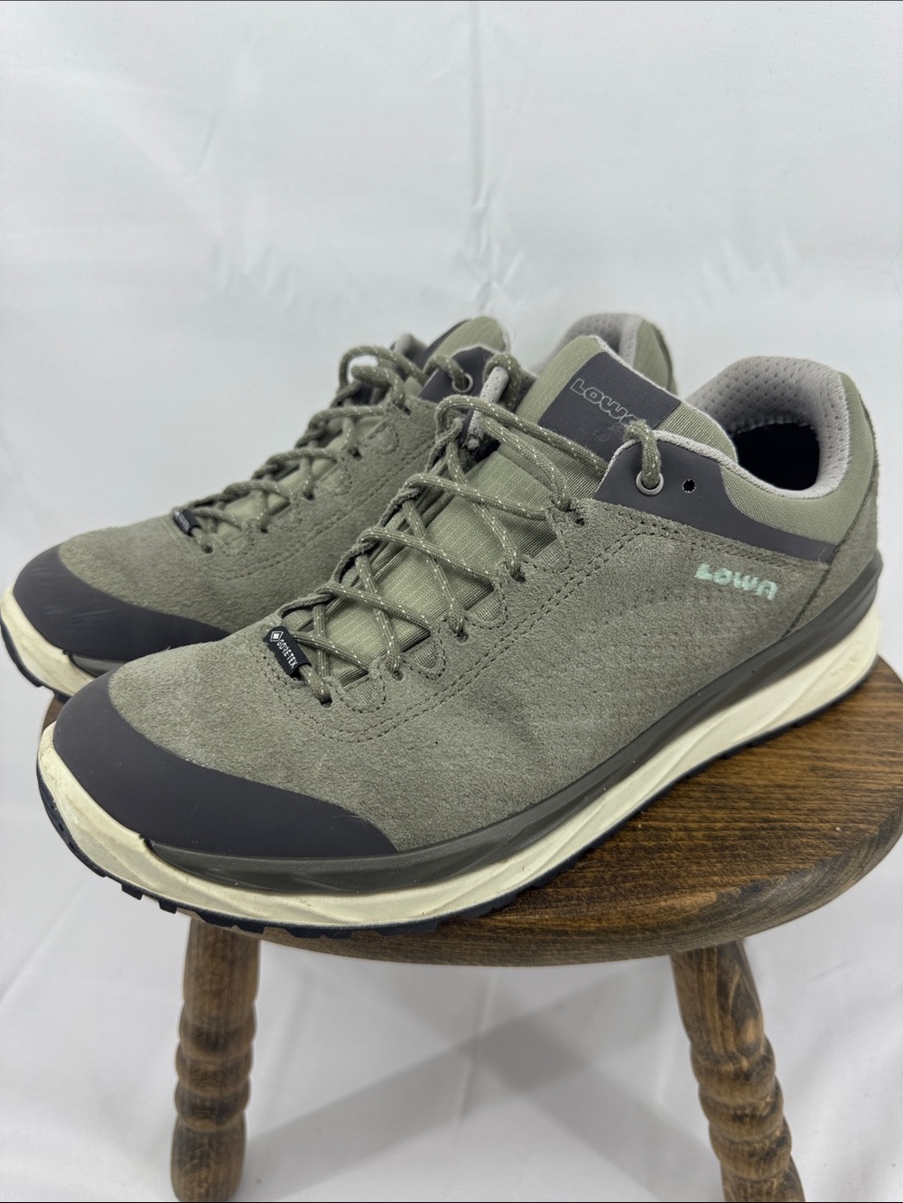 Lowa Mens Malta GTX Lo Olive Green GoreTex Suede Hiking Sneakers, sz 9